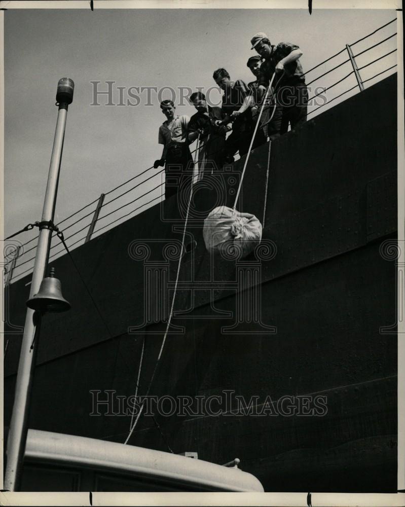 1948 Press Photo Mail boats - Historic Images