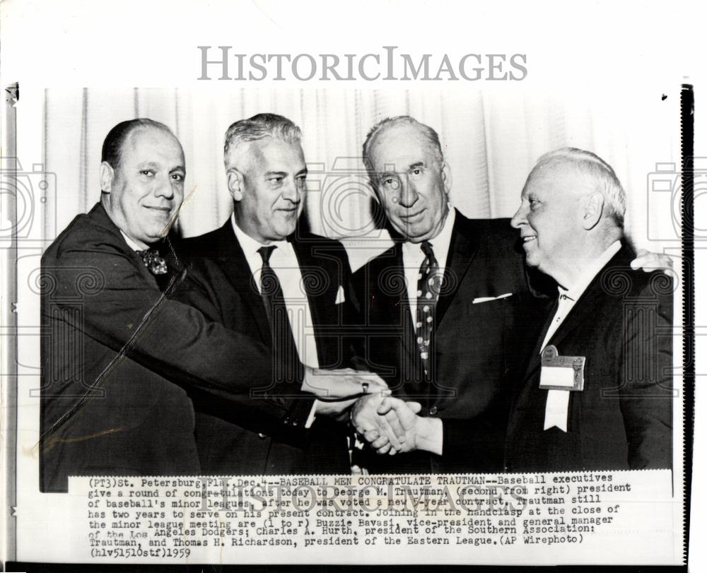 1959 Press Photo george trautman president congratulate - Historic Images