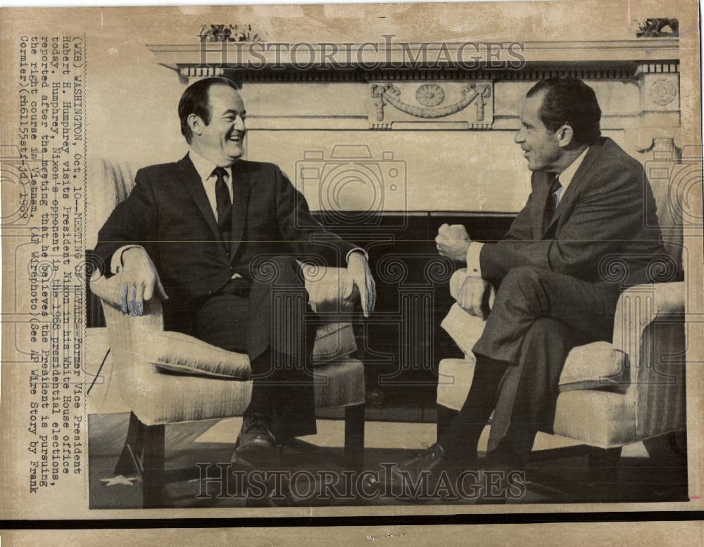 1969 Press Photo Hubert H. Humphrey President Nixon - Historic Images