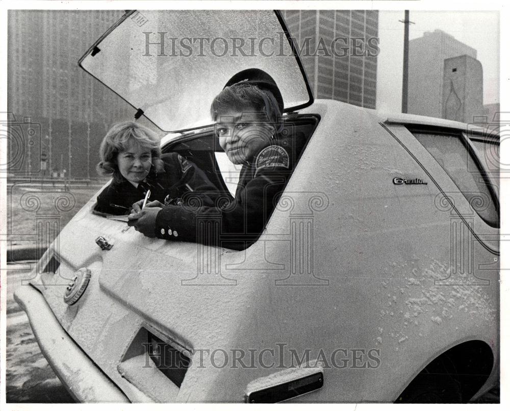 1971 Press Photo Barbara Schnars Jamison  meter maids - Historic Images