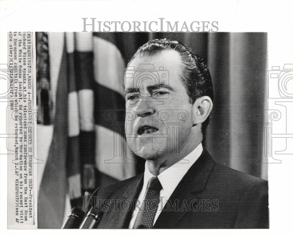 1969 Press Photo Nixon World Tour conference. - Historic Images