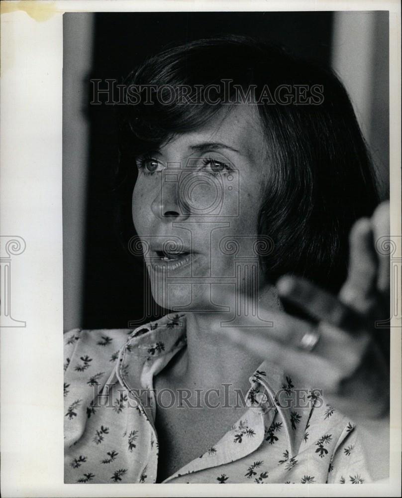 1973 Press Photo leslie allen tony curtis wife - Historic Images