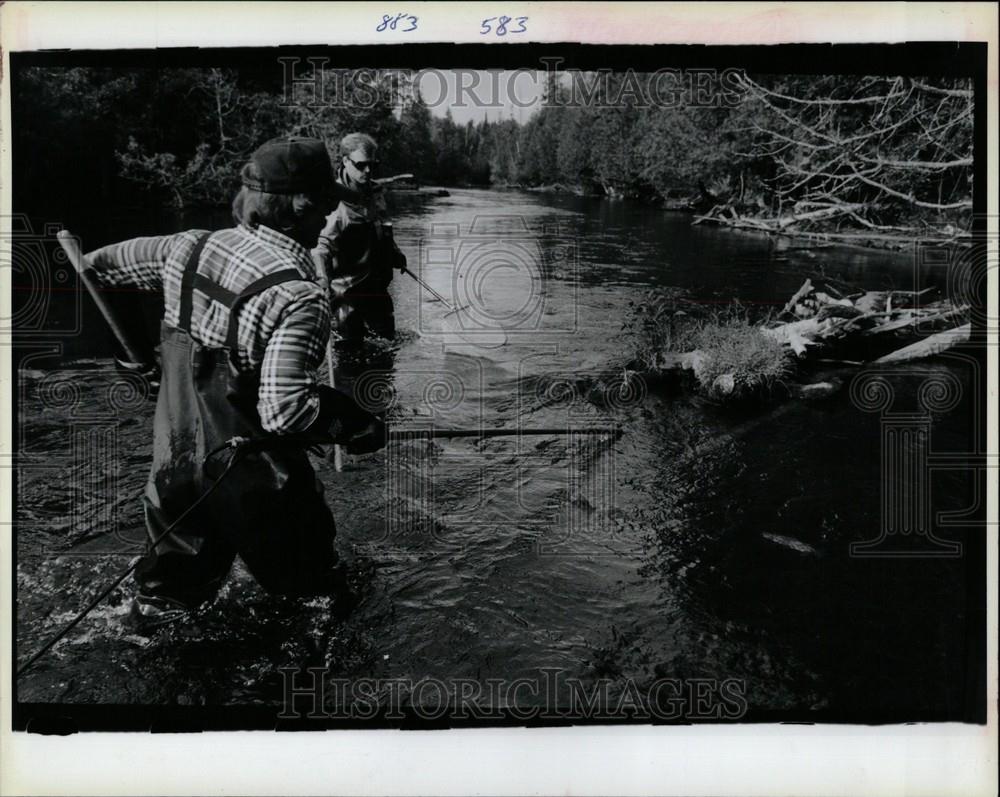 1990 Press Photo fishermen DNR fisheries - Historic Images