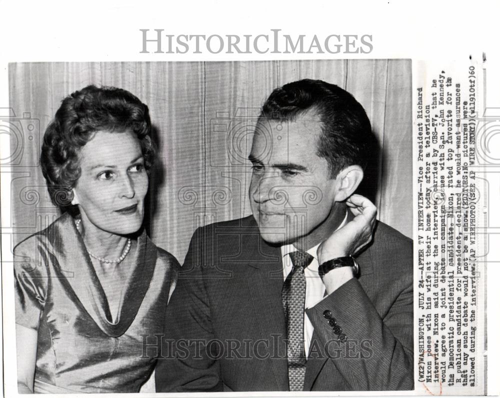 1960 Press Photo Mr. and Mrs. Richard Nixon - Historic Images