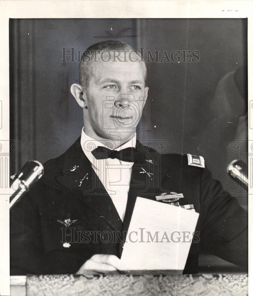 1966 Press Photo Pete Dawkins - Historic Images