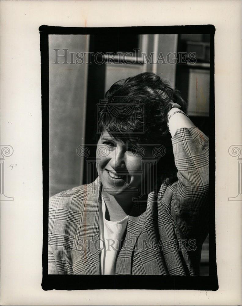 1988 Press Photo Susan Golfaden Pharmaceutical Rep - Historic Images