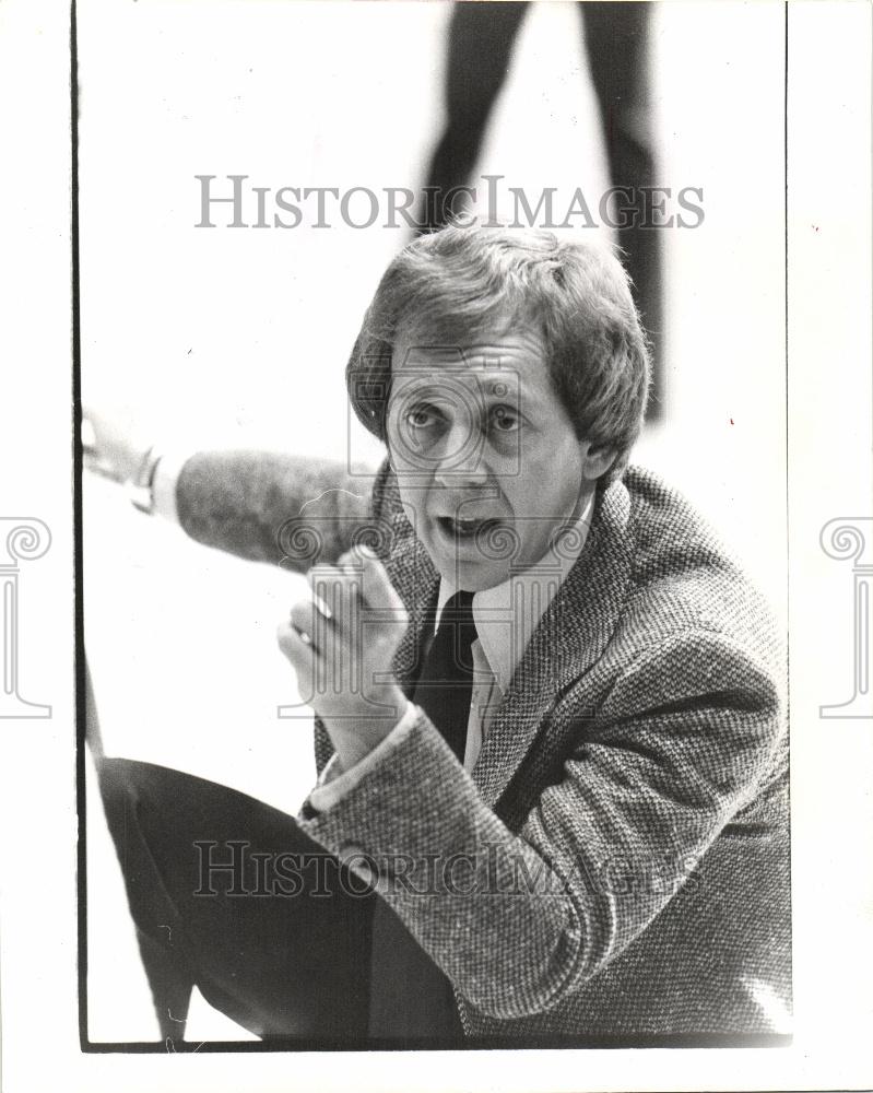 1977 Press Photo Herb Broven Detroit Pistons - Historic Images