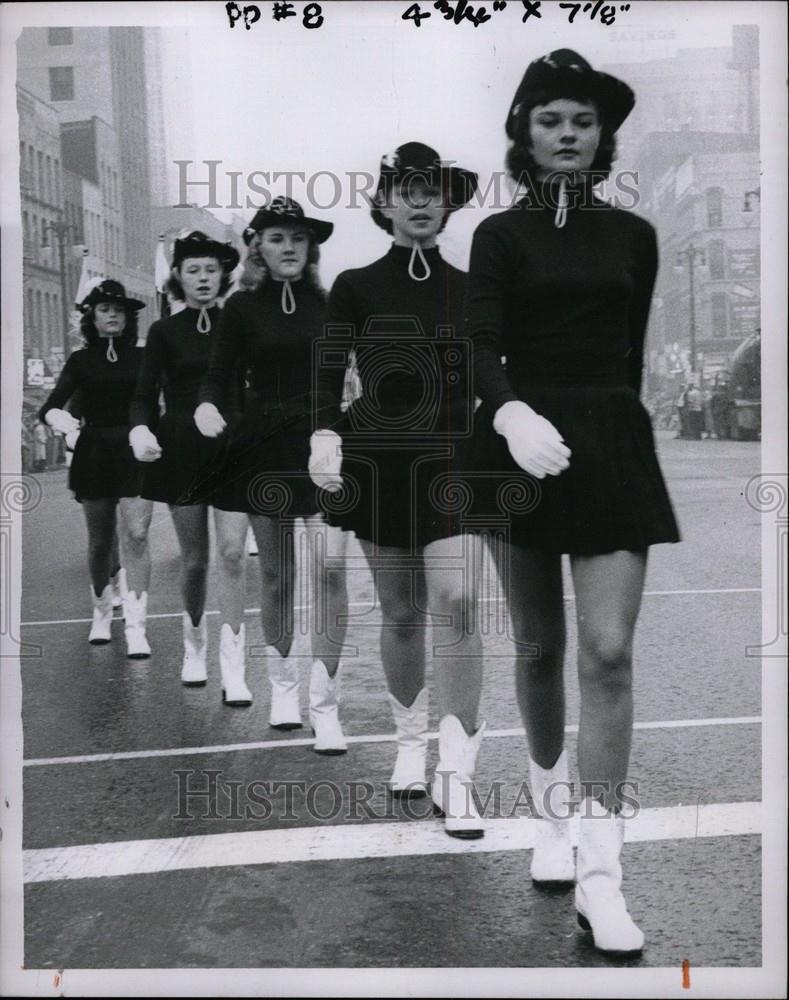 1957 Press Photo Rae-Vans Drill Team at Mich.State Fair - Historic Images