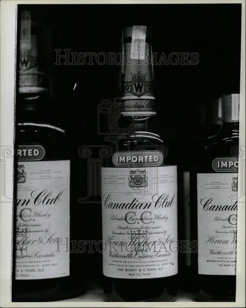 1980 Press Photo Canadian Club Liquor Whiskey - Historic Images