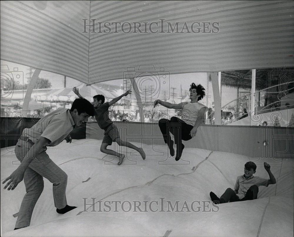 1962 Press Photo State Fair Detroit Students Entertain - Historic Images