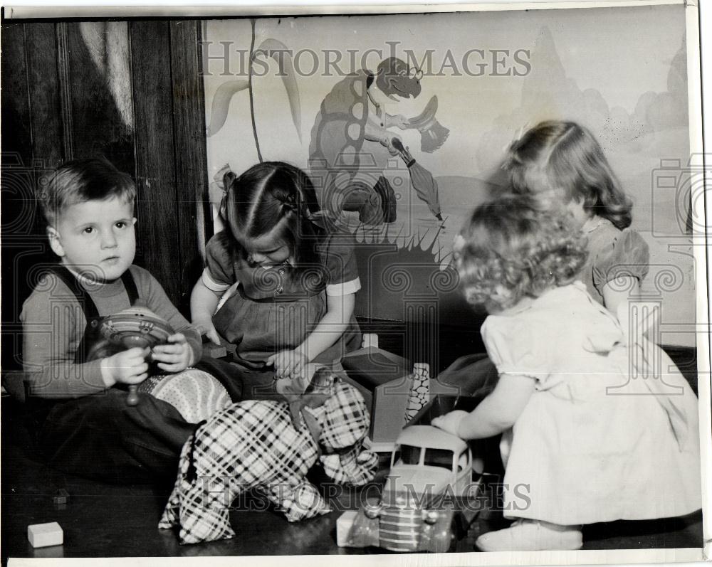 1942 Press Photo Methodist Children's home Six-Mile Rd - Historic Images