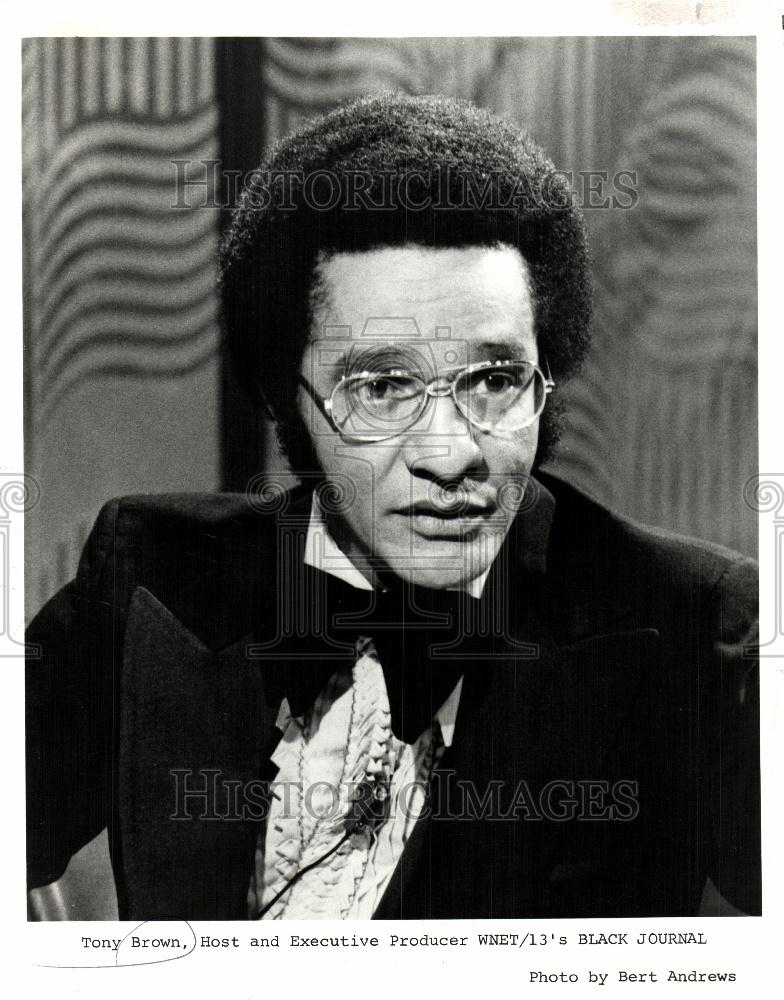 1976 Press Photo Tony Brown Host WNET/13 Journal - Historic Images