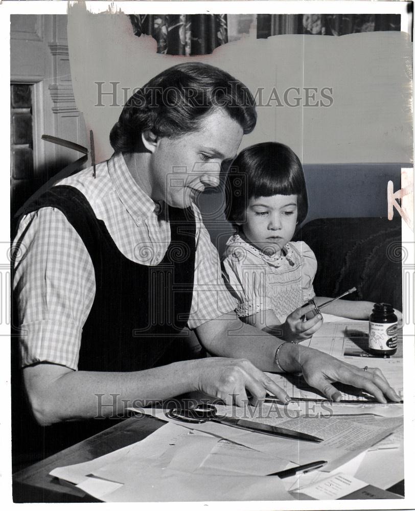 1961 Press Photo Mrs. Cronyn - Historic Images