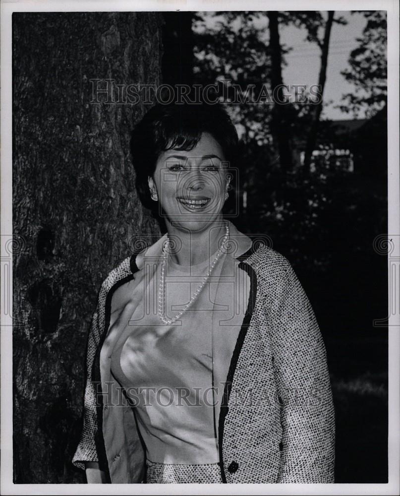 1965 Press Photo Mary Verna Opera Soprano Italian - Historic Images