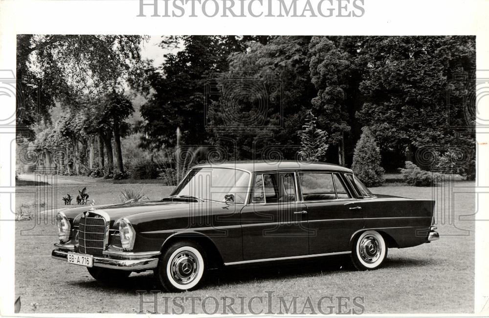 1959 Press Photo Mercedes-Benz - Historic Images