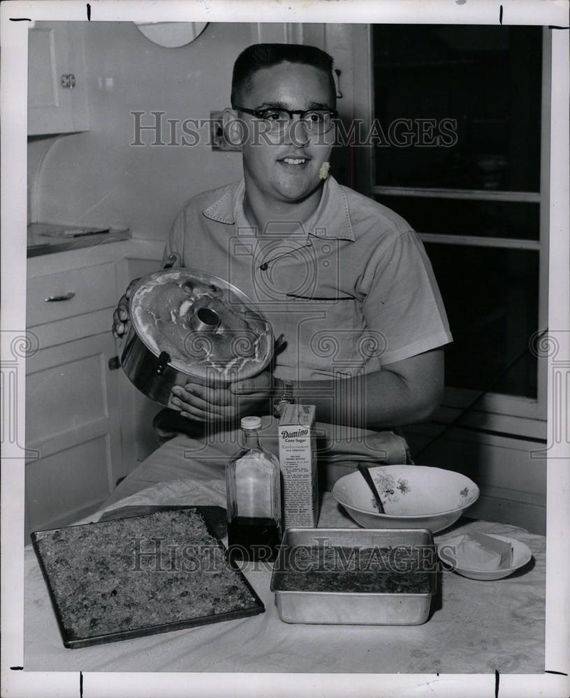 1956 Press Photo Michigan State Fair Kenneth Baldwin - Historic Images