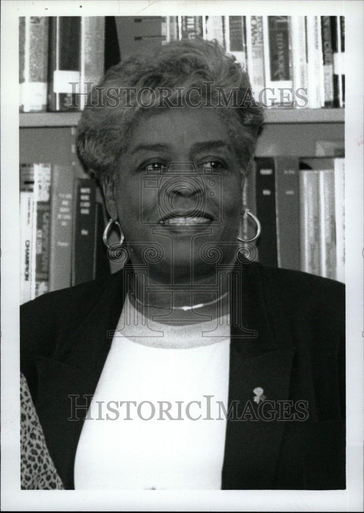 1996 Press Photo Jean Curtis Director public Library - Historic Images