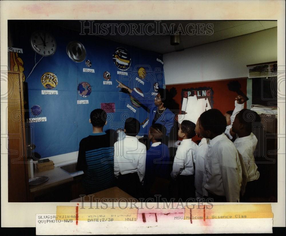 1992 Press Photo malcolm x academy classroom patton - Historic Images