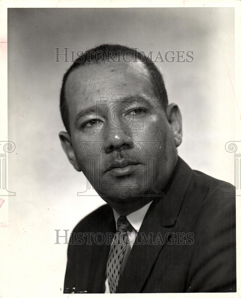 1973 Press Photo Ernest C. Browne Jr councilman detroit - Historic Images