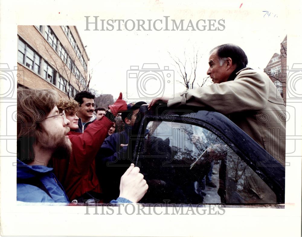 1992 Press Photo Jerry Brown , Democratic canditate - Historic Images