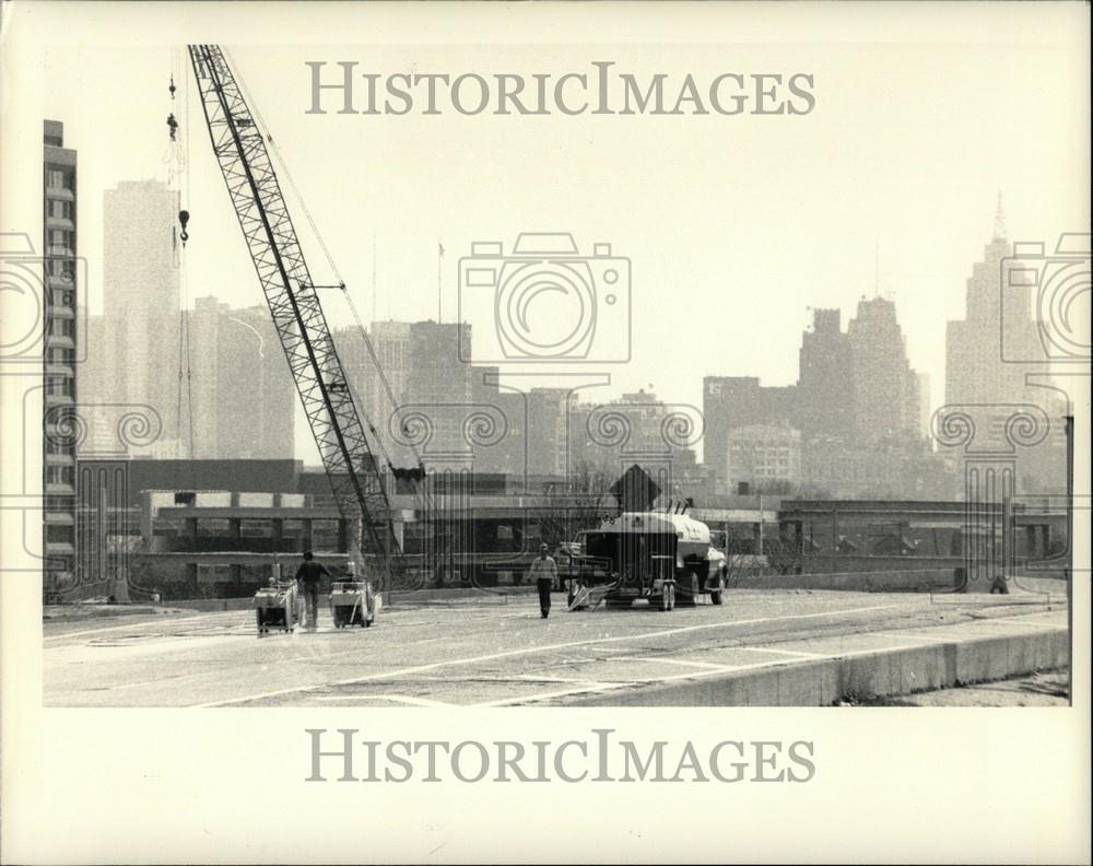 1987 Press Photo Northbound Lodge 94 Exchange - Historic Images