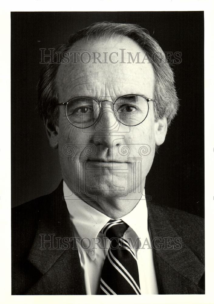 Press Photo Dr. Robert Niven Medical Director - Historic Images