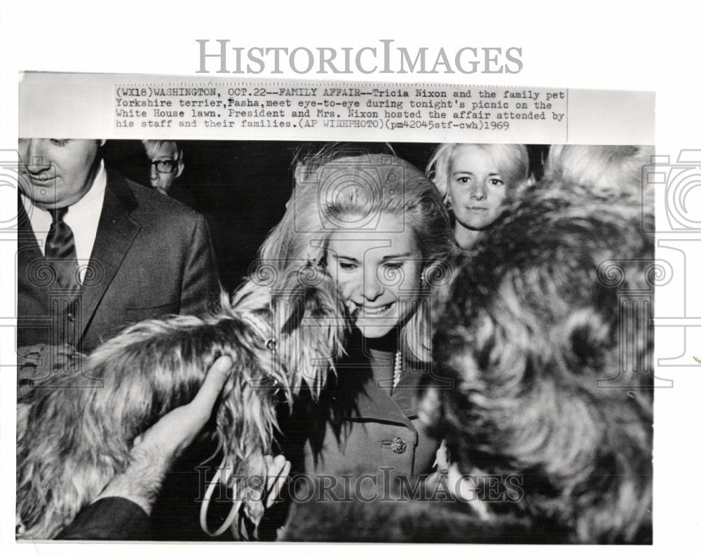 1969 Press Photo Tricia Nixon Pasha President picnic - Historic Images