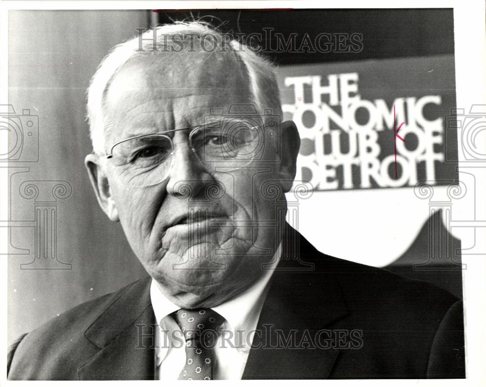 1985 Press Photo Edwar Telling Sears Economic Club - Historic Images