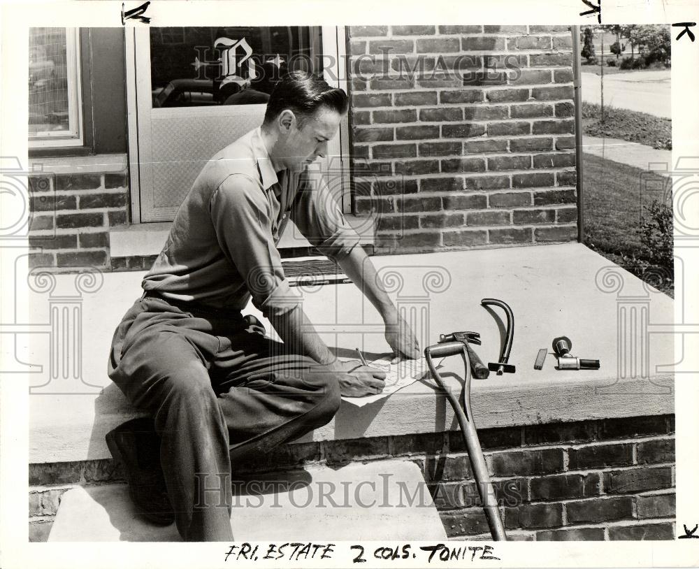 1956 Press Photo Lawn Sprinklers Man - Historic Images