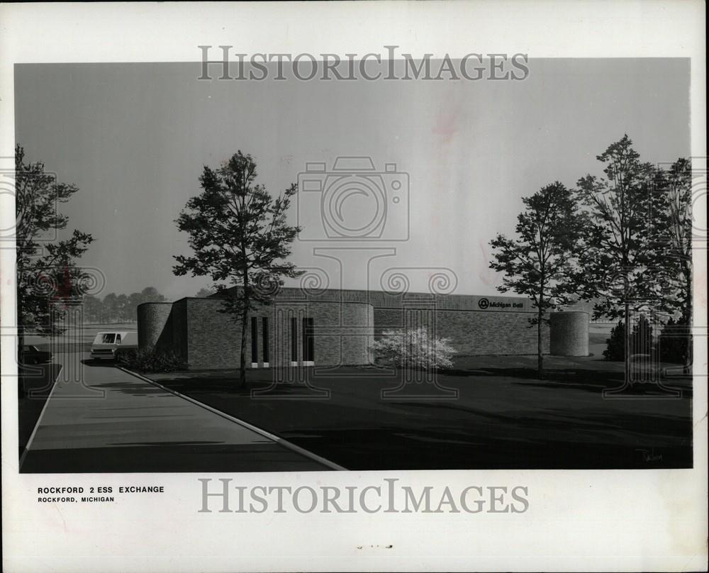 1976 Press Photo Michigan Bell Switch Rockford Michgian - Historic Images