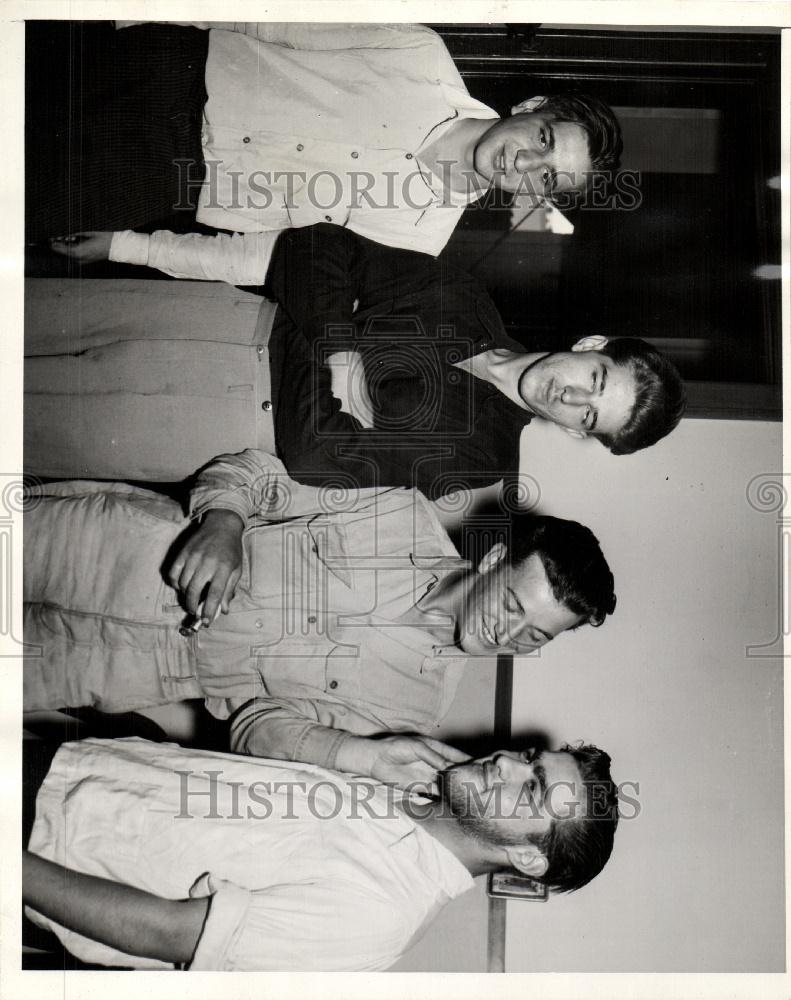 1943 Press Photo Aloo Trani - Historic Images