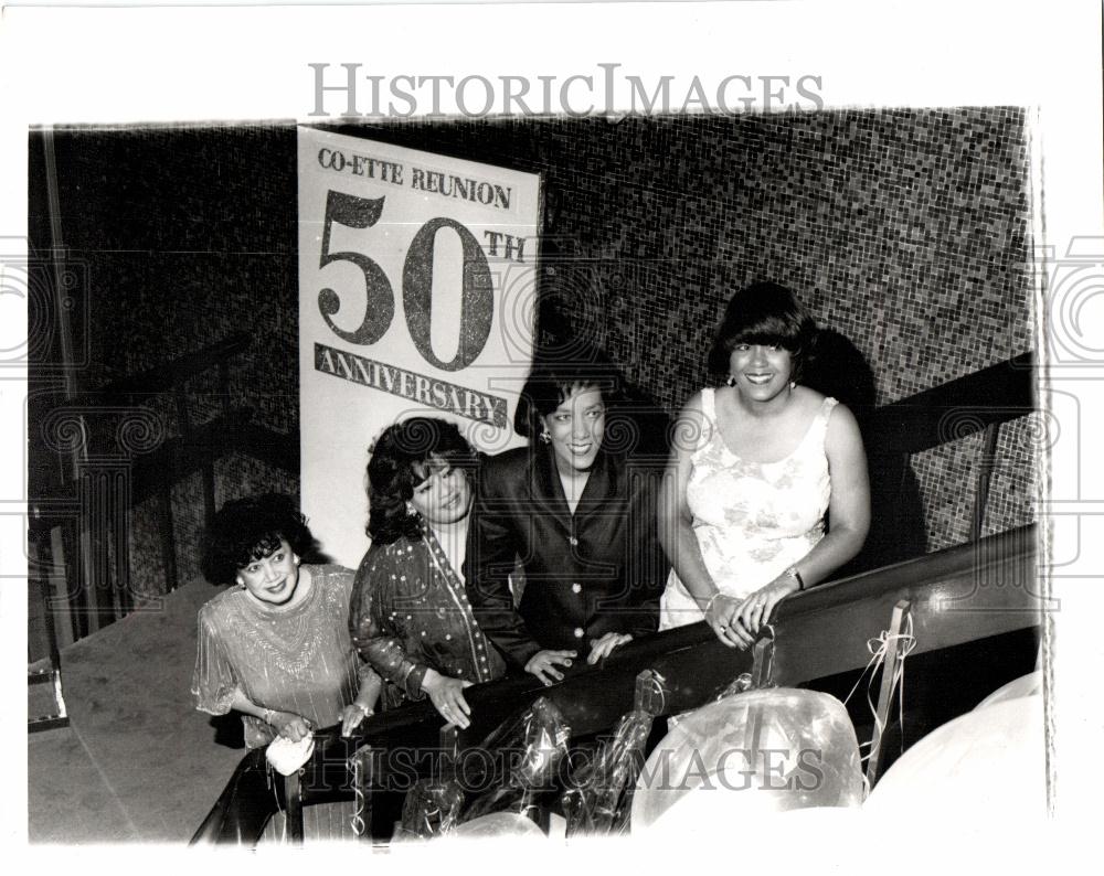 1991 Press Photo Co-ettes Mary Agnez Moseley Trudy Beth - Historic Images