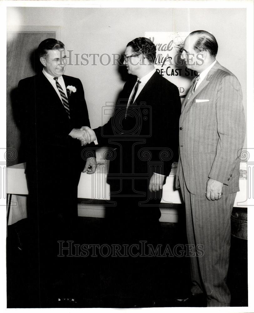 1959 Press Photo Mayor Stanley Davis Mural Stone, Inc - Historic Images