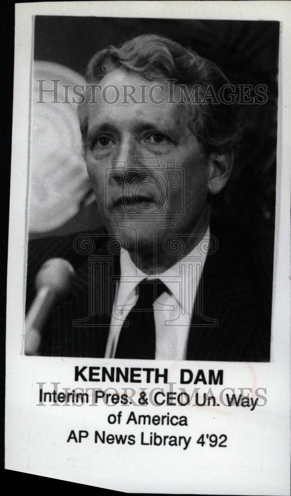 1992 Press Photo Kenneth Dam Interim Pres. CEO - Historic Images