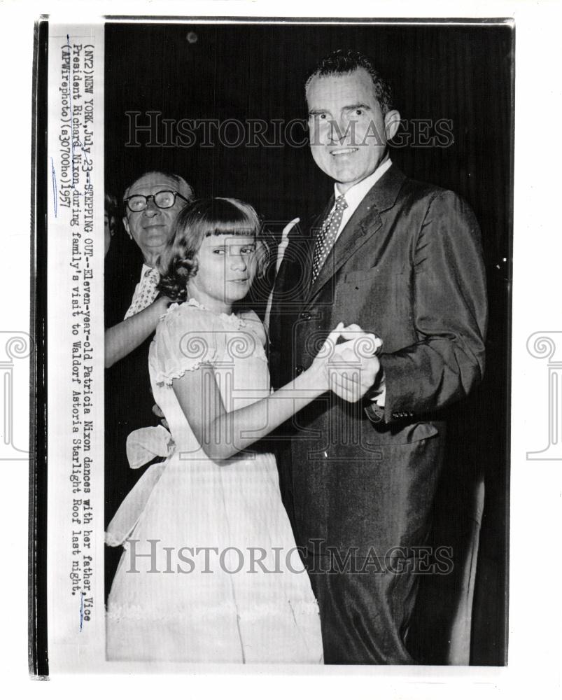 1957 Press Photo Richard Nixon Vice President - Historic Images