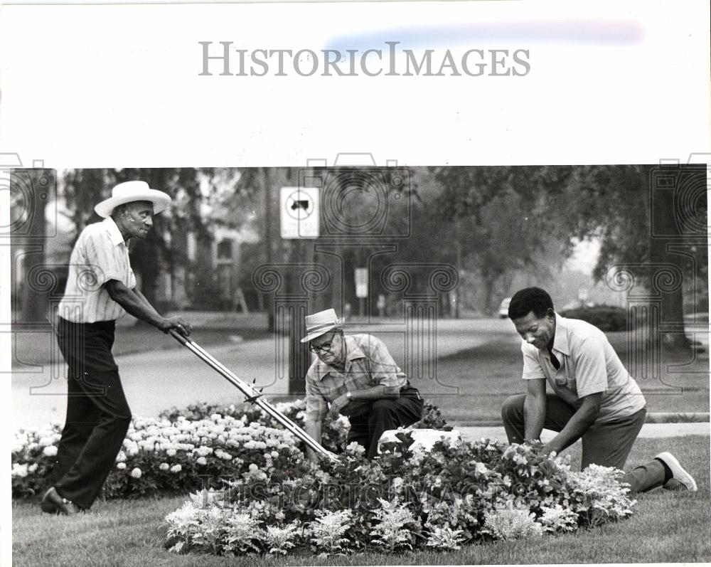 1977 Press Photo West Side - Historic Images