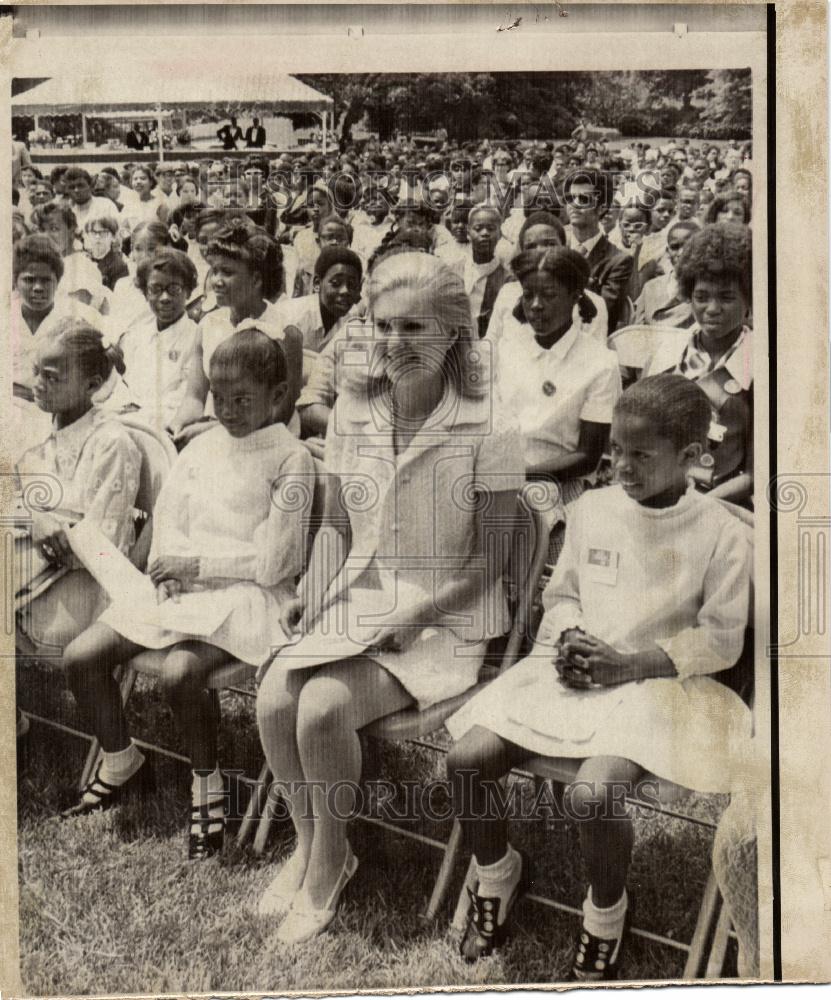 1970 Press Photo youngsters Tricia Nixon White House - Historic Images