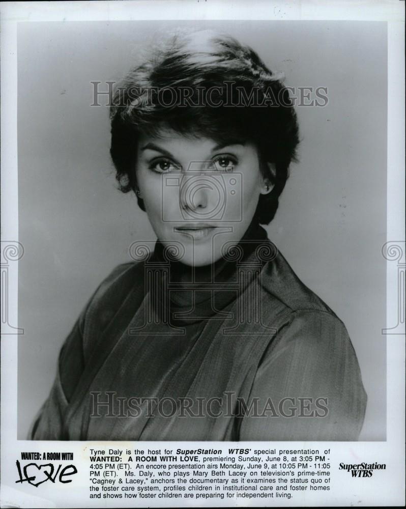 1980 Press Photo Tyne Daly Actress WANTED Premiere WTBS - Historic Images