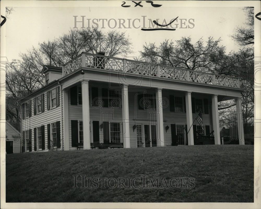 1954 Press Photo Museum - Historic Images