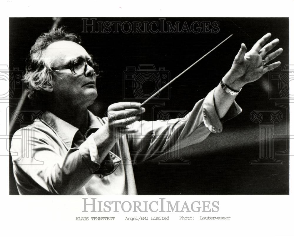 Press Photo Klaus Tennstedt German conductor - Historic Images