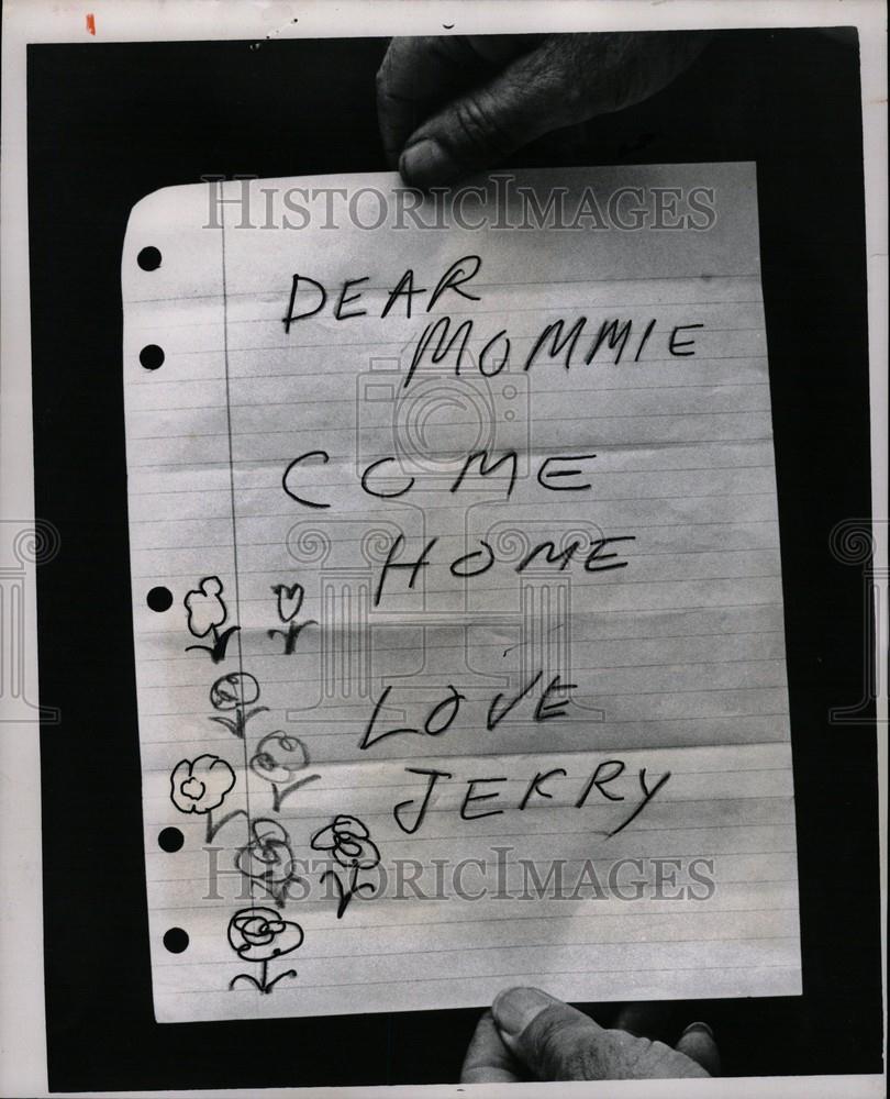 1962 Press Photo Mail system  transporting letters - Historic Images