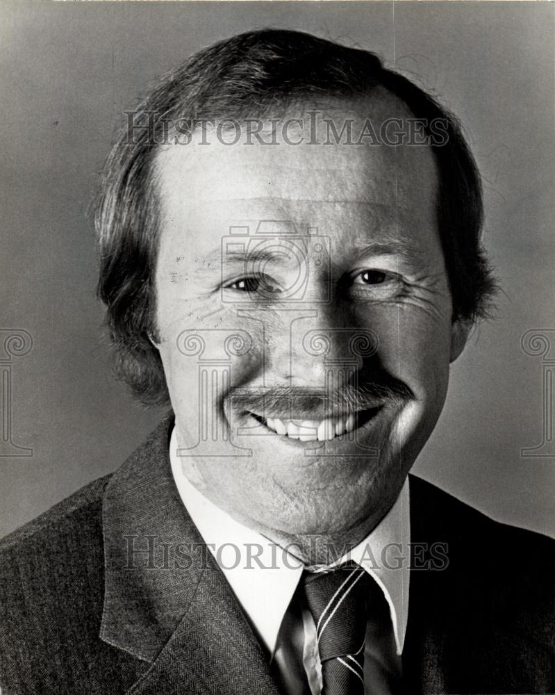 1985 Press Photo Douglas Dawson Domino's Pizza - Historic Images