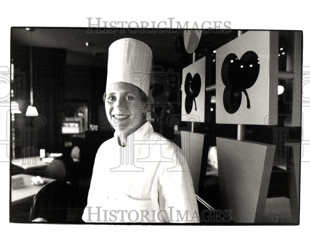 1992 Press Photo Mary Brady Chef Diamond Jim Brady&#39;s - Historic Images