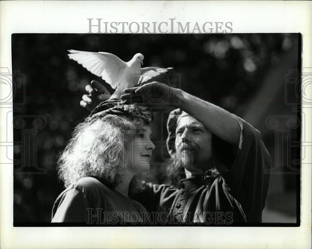 1992 Press Photo Dawn Leahy Arnold Renaissance Festival - Historic Images