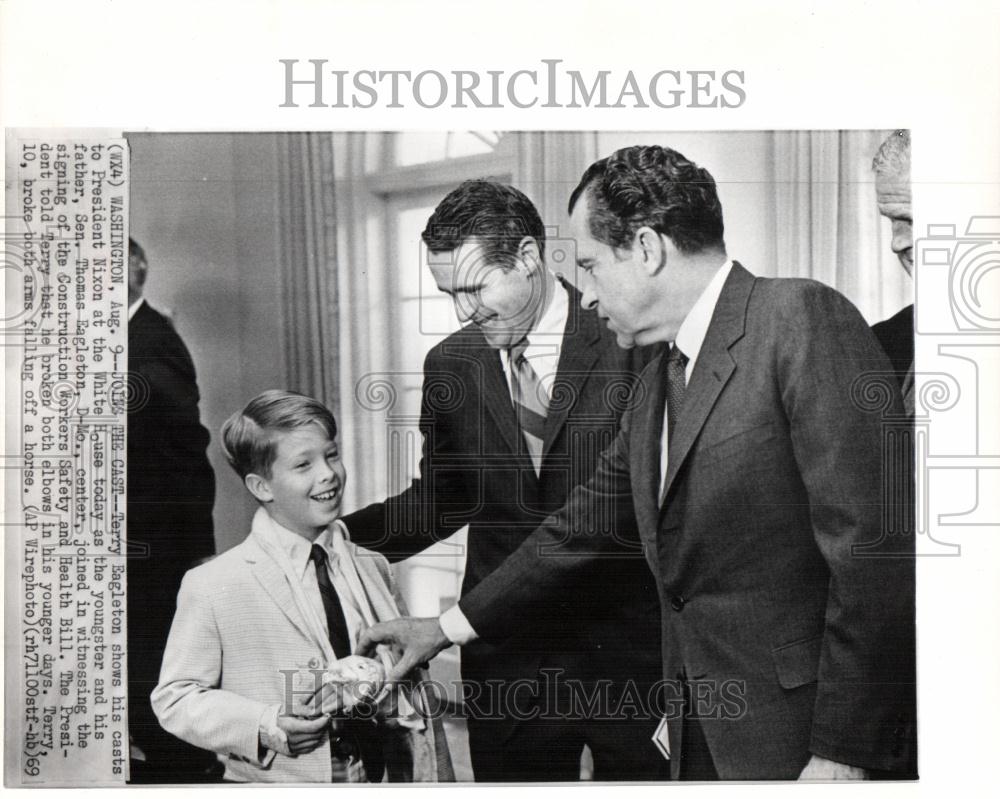 1969 Press Photo President Nixon United States Resign - Historic Images