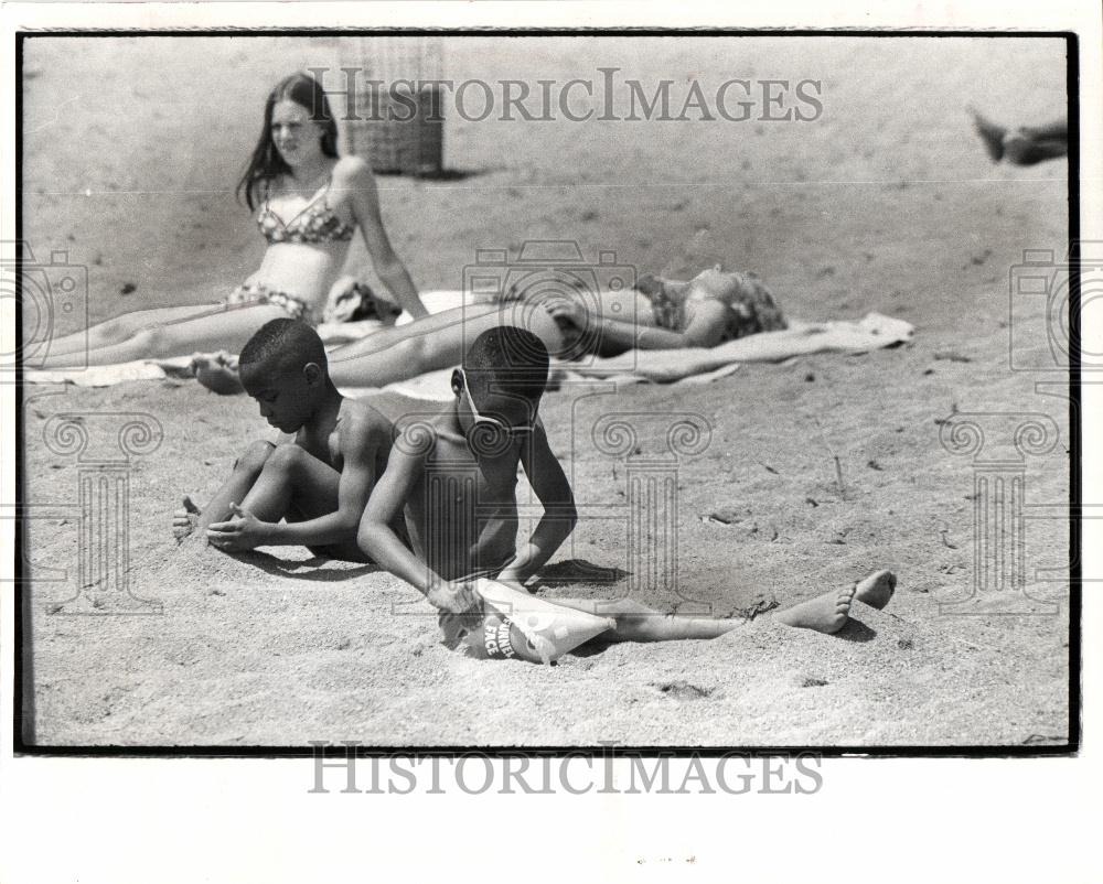 1971 Press Photo Metropolitan Beach Mt Clemens - Historic Images