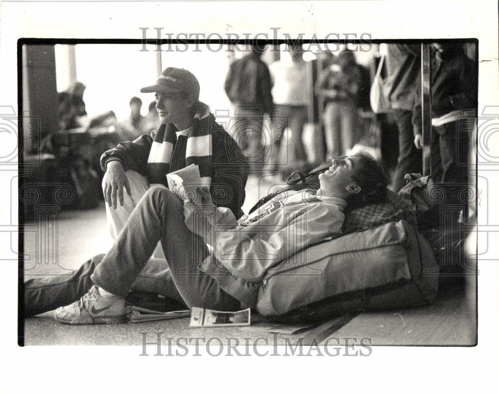 1987 Press Photo Matt Cook Kalley Metro Airport - Historic Images