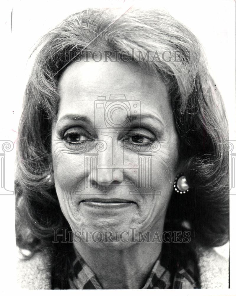 1982 Press Photo Helen Gurley Brown cosmopolitan - Historic Images