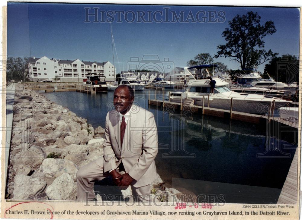 Press Photo Charles H. Brown Grayhaven Marina - Historic Images