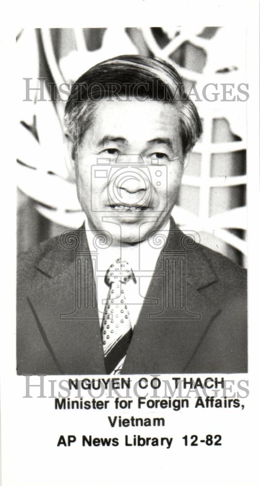 1982 Press Photo Nguyen Co Thach Politician - Historic Images